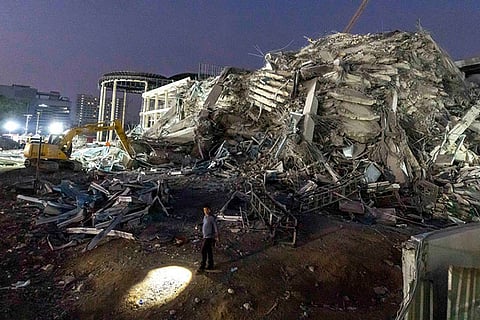 Updated: Myanmar’s earthquake death toll jumps to over 1,000 as more bodies recovered Updated: Myanmar’s earthquake death toll jumps to over 1,000 as more bodies recovered